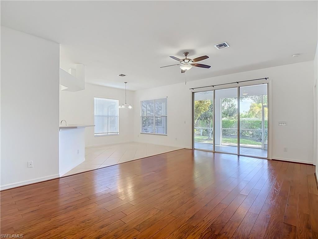 MAPLEWOOD - Residential