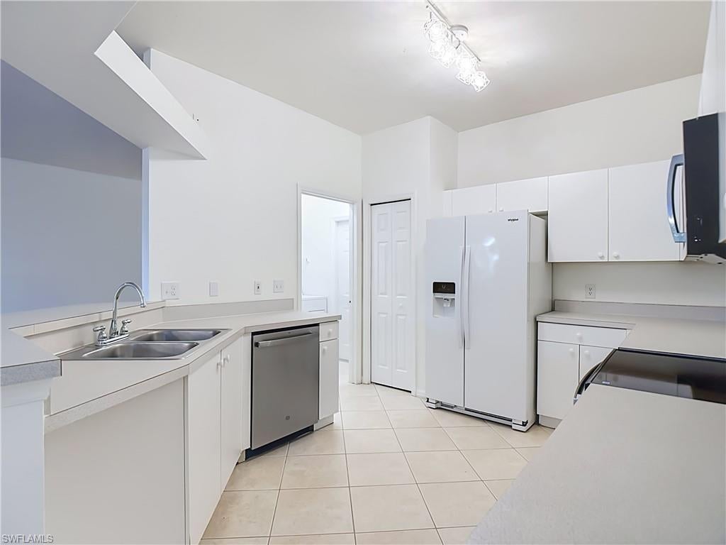 MAPLEWOOD - Residential