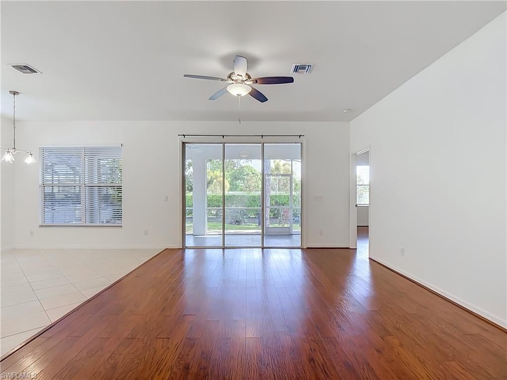 MAPLEWOOD - Residential