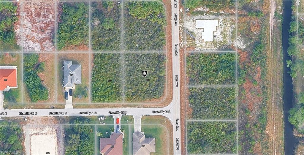LEHIGH ACRES - Land