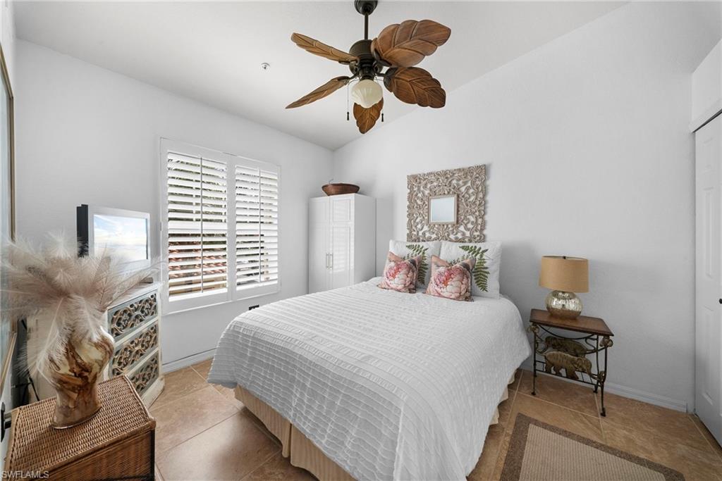 ROSEWOOD POINTE GARDEN - Residential