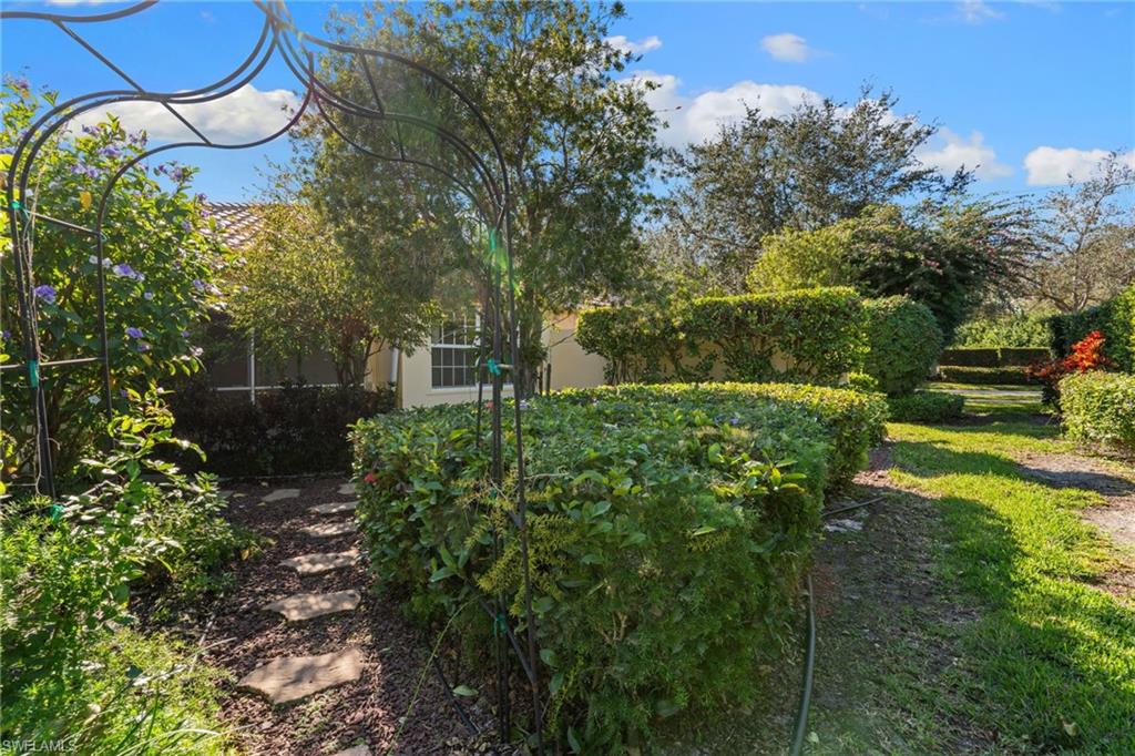 ISLAND WALK - Residential