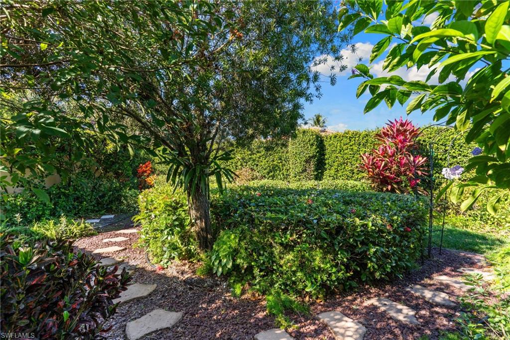 ISLAND WALK - Residential