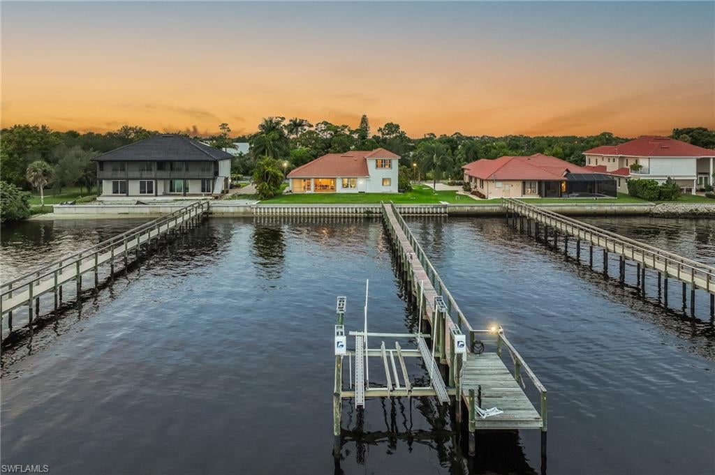 RIVERWATCH - Residential