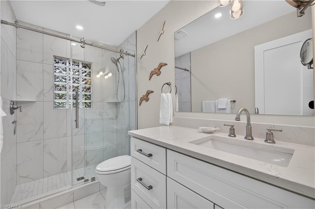 BLIND PASS CONDO - Residential