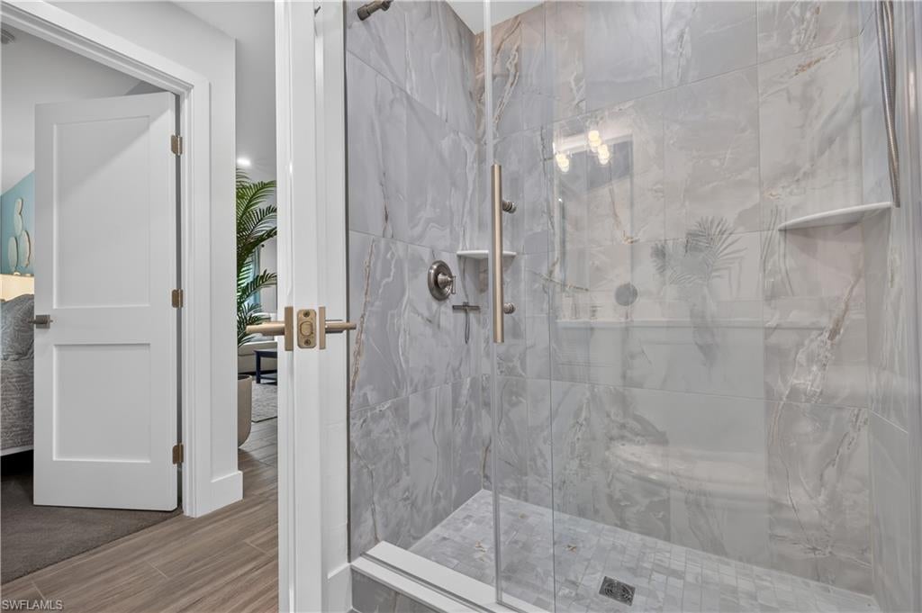 BLIND PASS CONDO - Residential