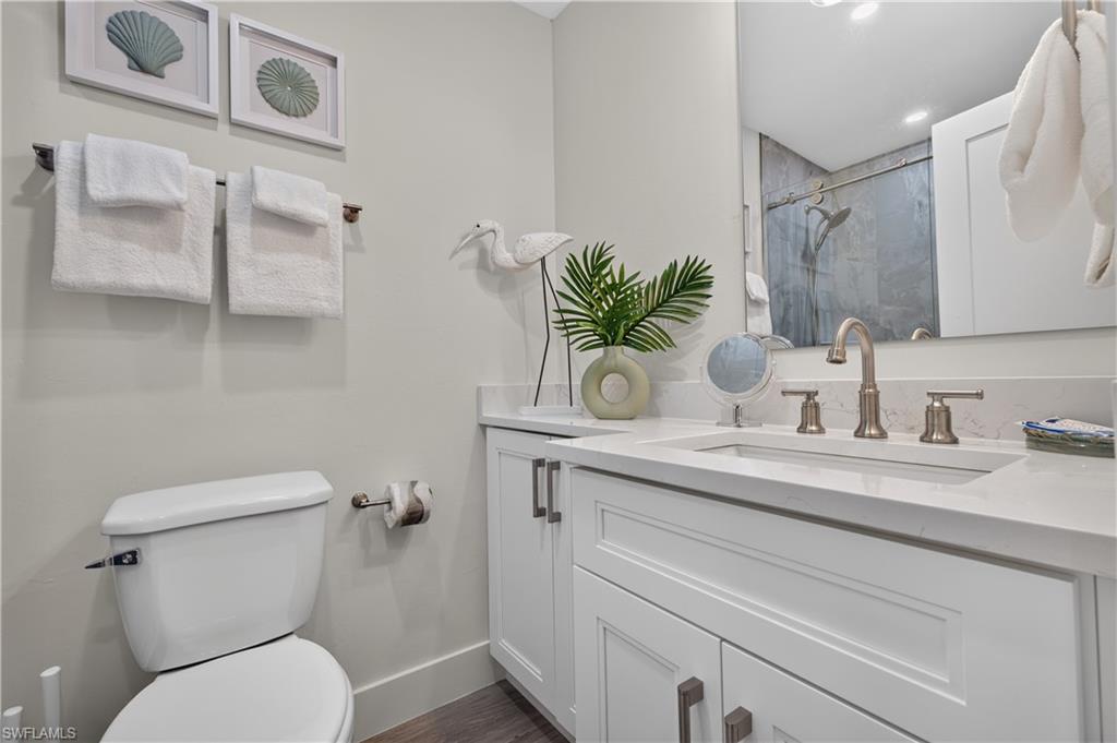 BLIND PASS CONDO - Residential