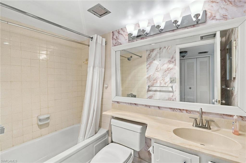 RIVER TOWERS CONDO - Residential
