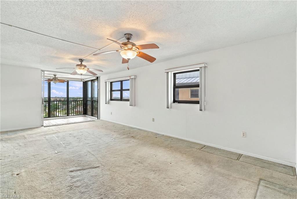 RIVER TOWERS CONDO - Residential