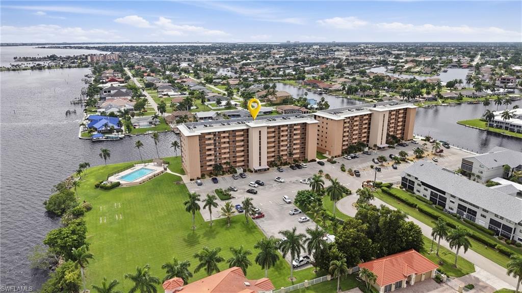 RIVER TOWERS CONDO - Residential