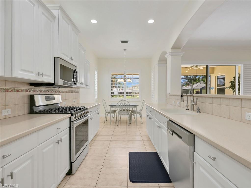 ROOKERY POINTE - Residential
