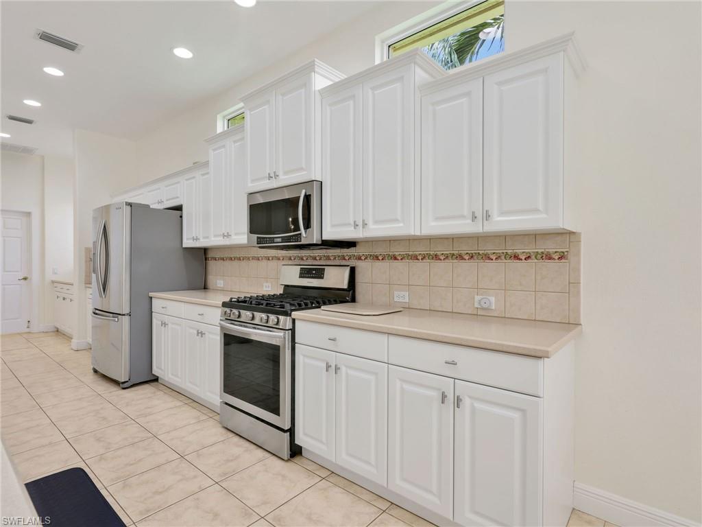 ROOKERY POINTE - Residential