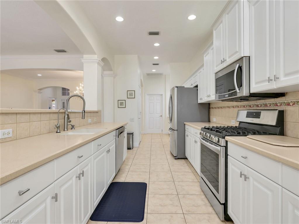 ROOKERY POINTE - Residential