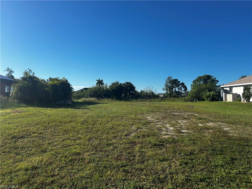 CAPE CORAL - Land
