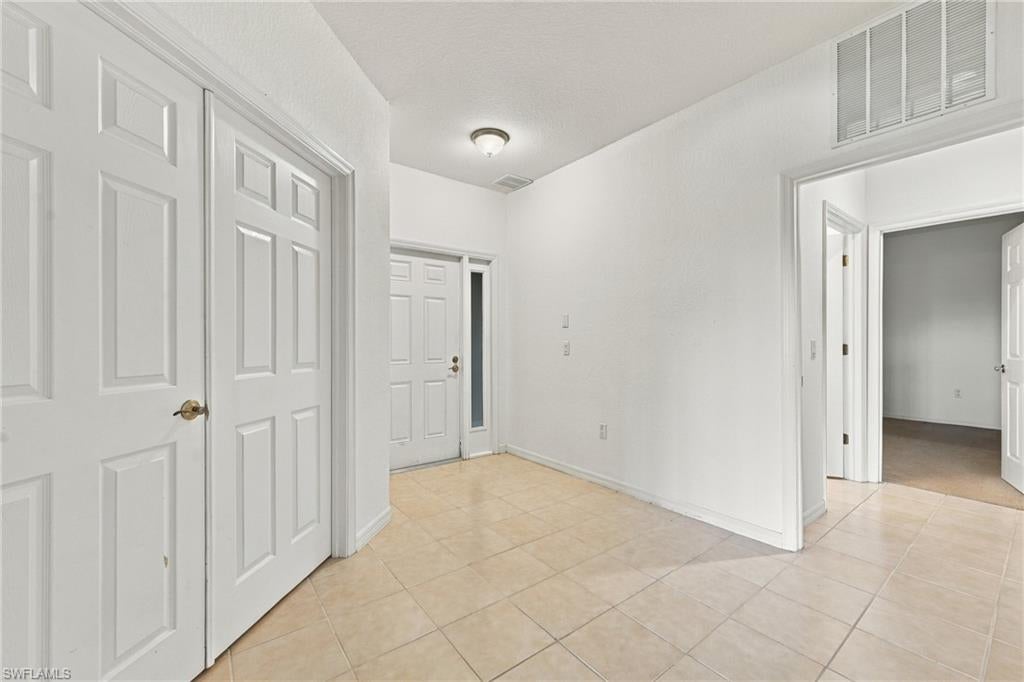 SABAL PALM - Residential
