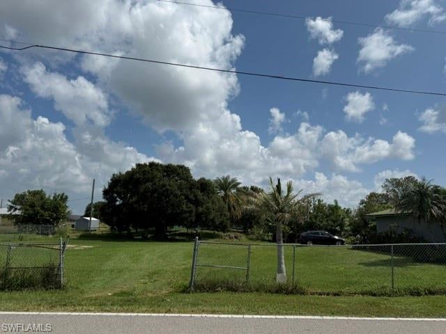 MOORE HAVEN - Land