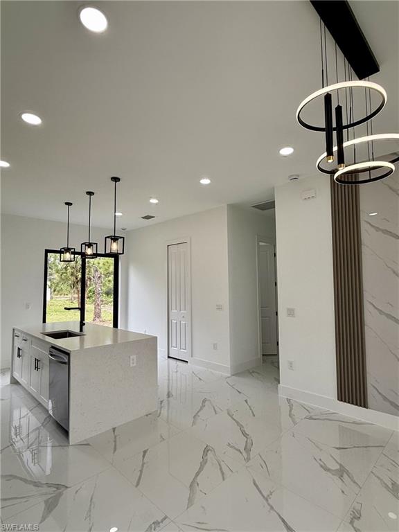 ISLAND OF HAPPINESS - Residential