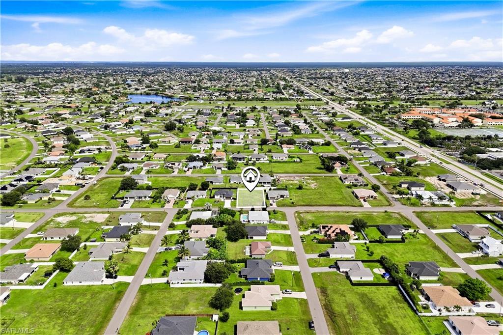 CAPE CORAL - Land