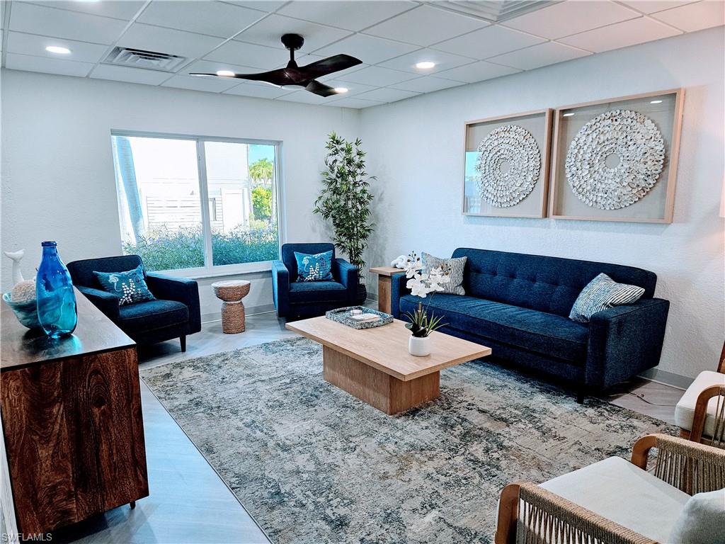 LOVERS KEY BEACH CLUB - Residential