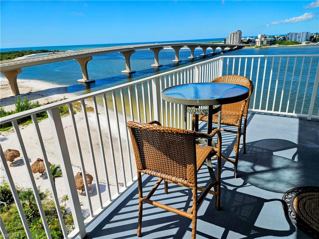 LOVERS KEY BEACH CLUB - Residential