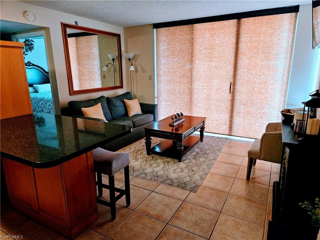 LOVERS KEY BEACH CLUB - Residential