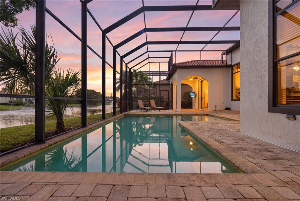 ESTERO PALMS - Residential