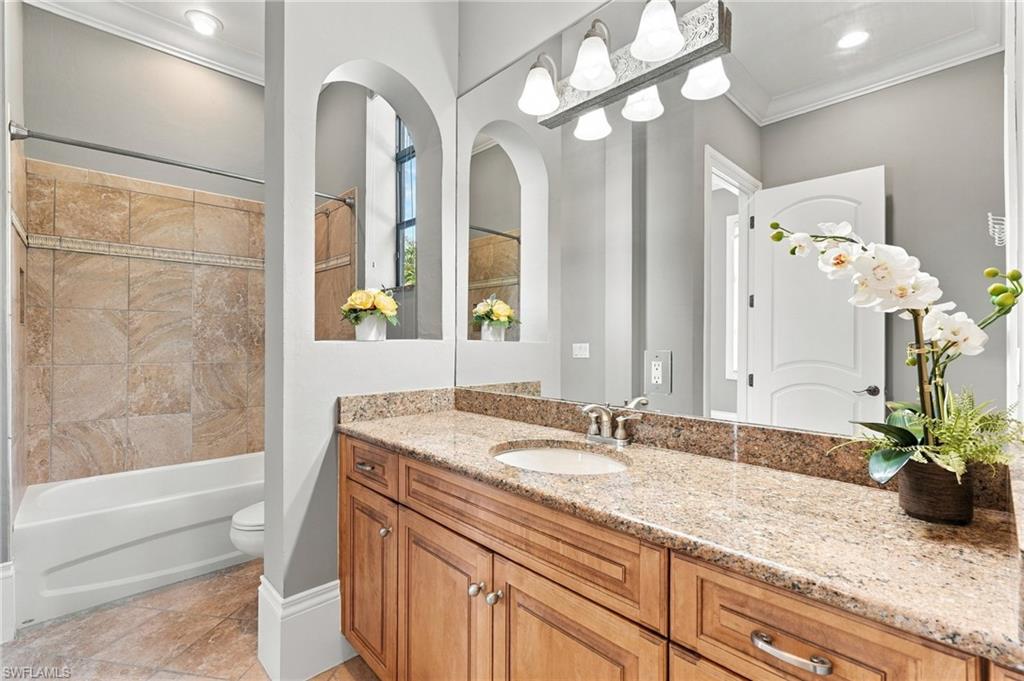ESTERO PALMS - Residential