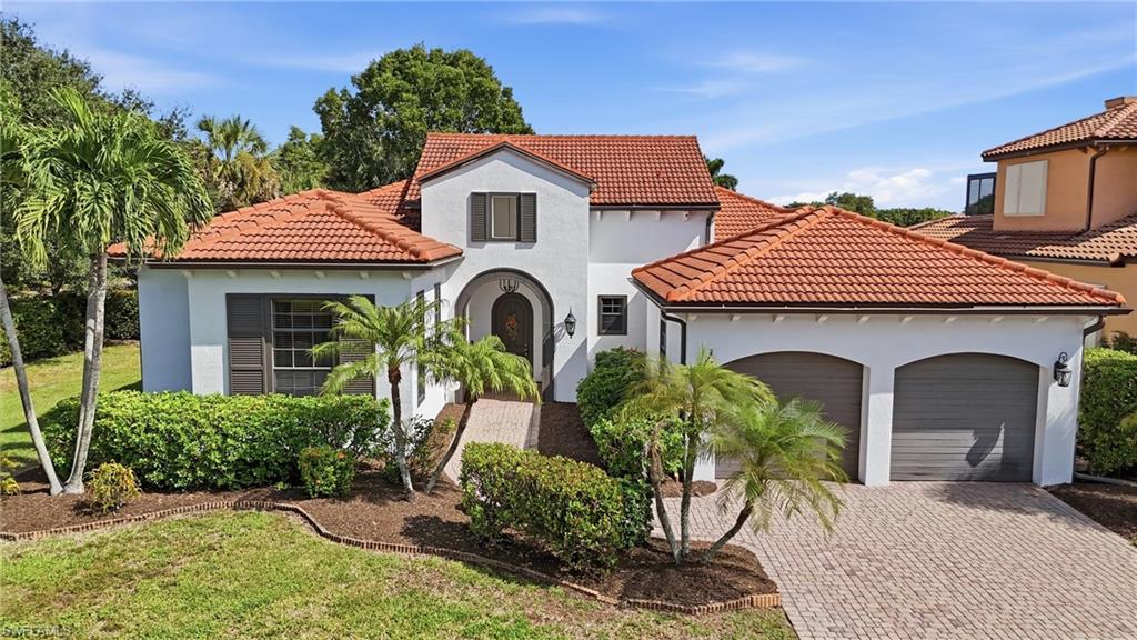 ESTERO PALMS - Residential