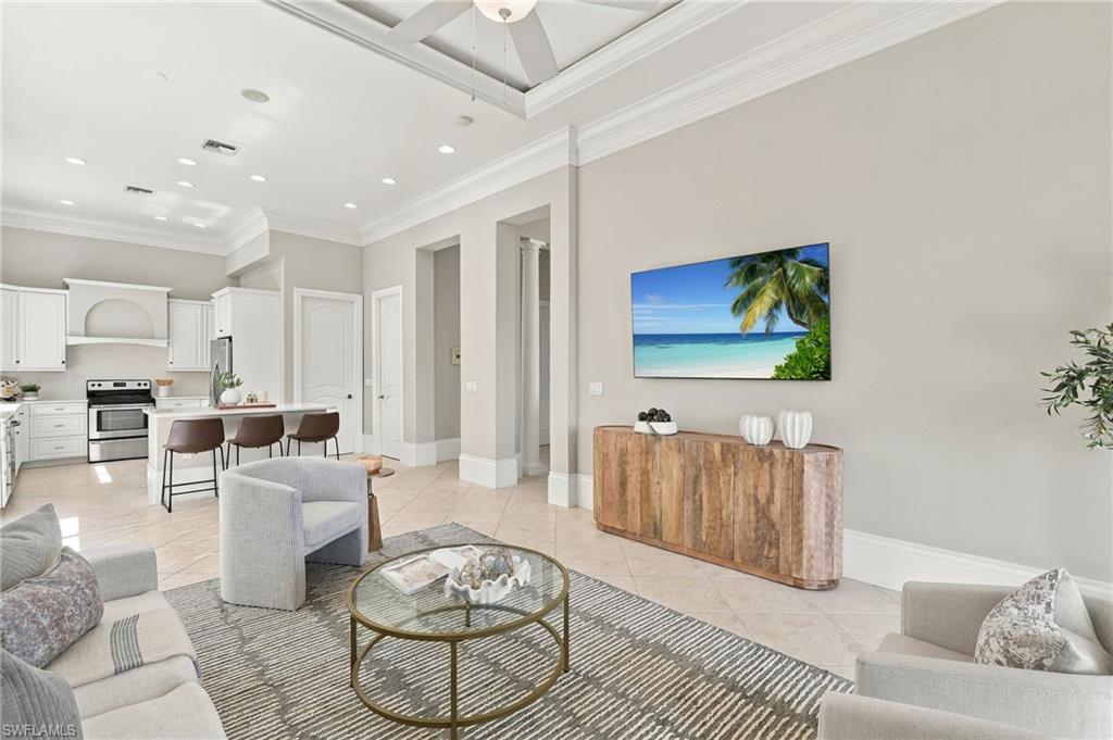 ESTERO PALMS - Residential
