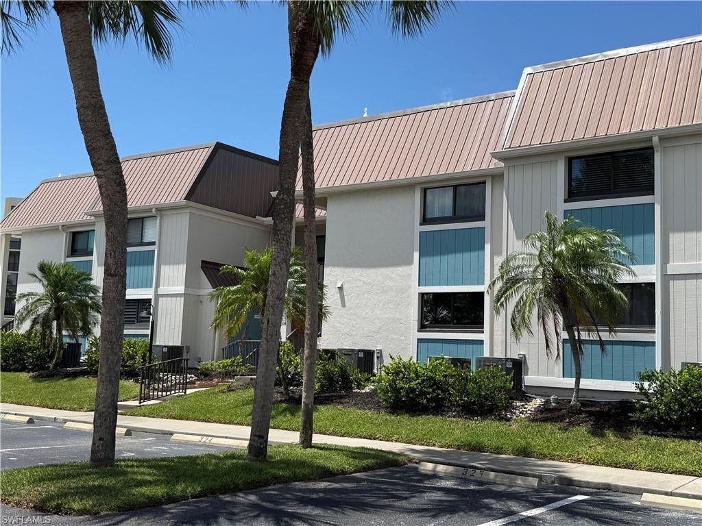 ESTERO ISLAND YACHT &  RACQUET CLUB CONDO - Residential