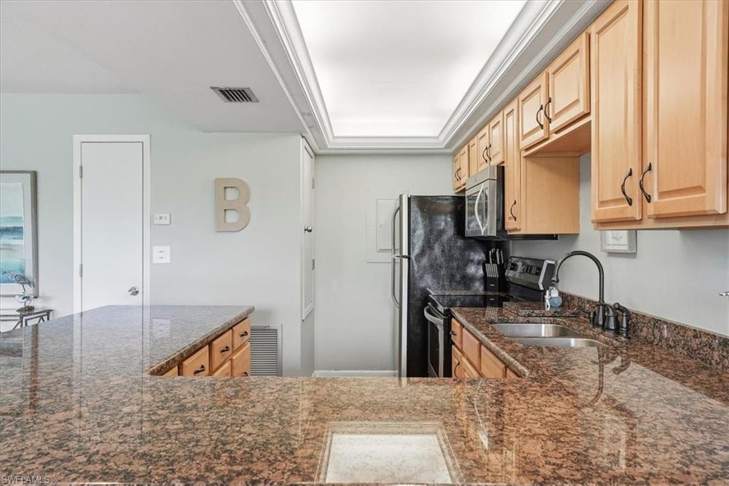 LOCKWOOD TERRACE CONDO - Residential