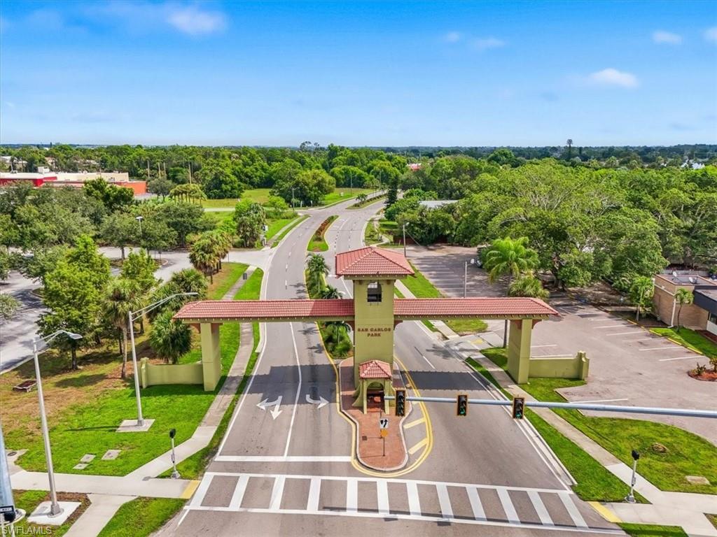 LOCKWOOD TERRACE CONDO - Residential