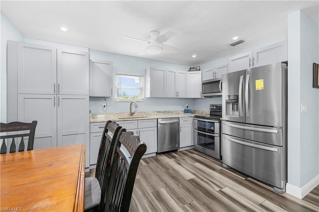 GULF SHORES ESTATES - Residential