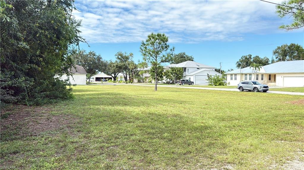 BUCKINGHAM - Land