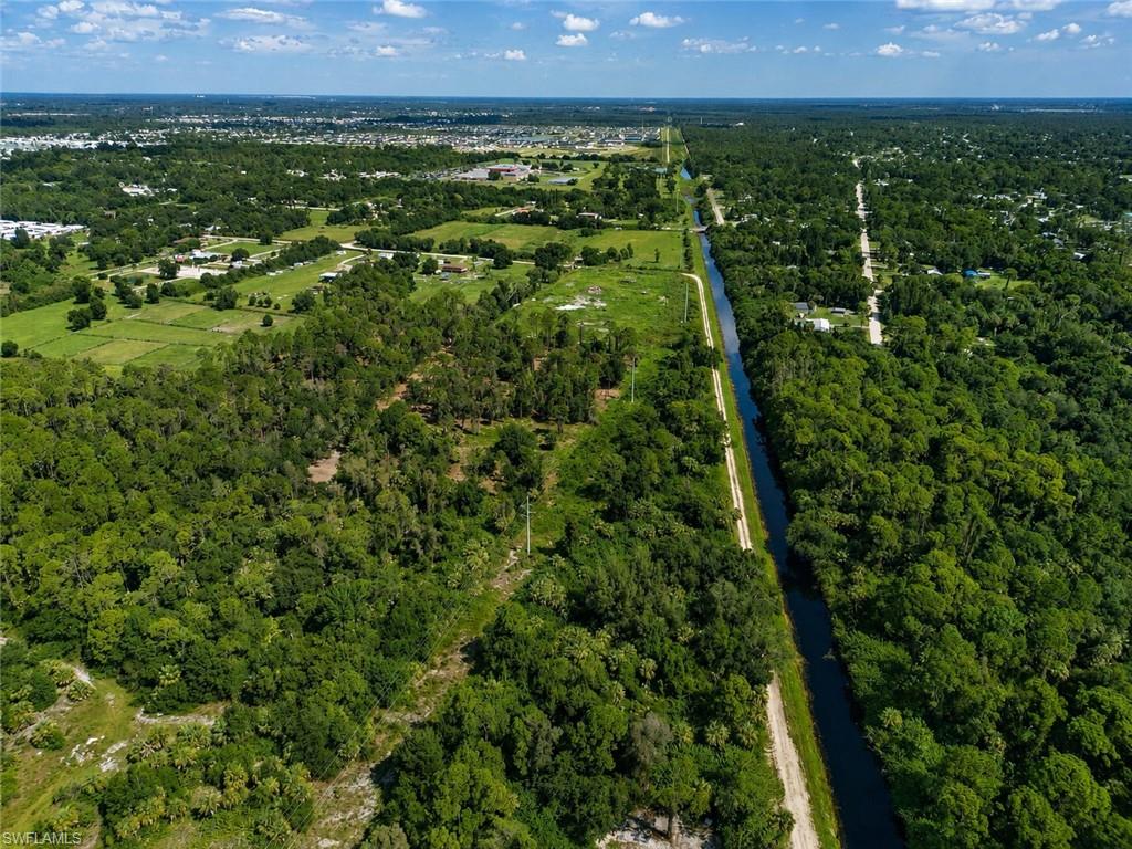 NORTH FORT MYERS - Land