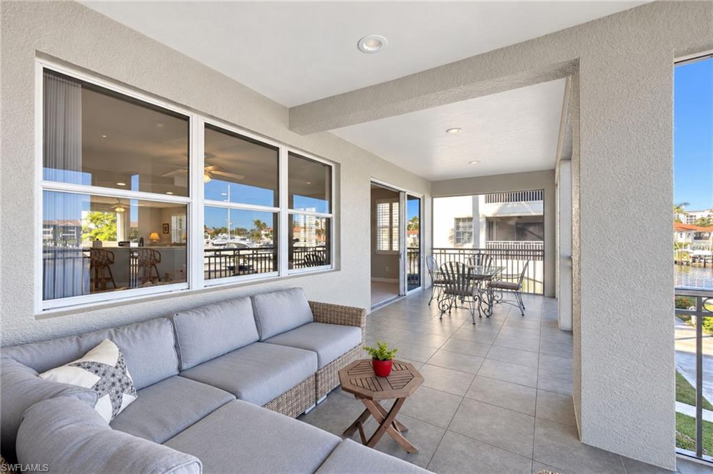 EMERALD ISLE - Residential