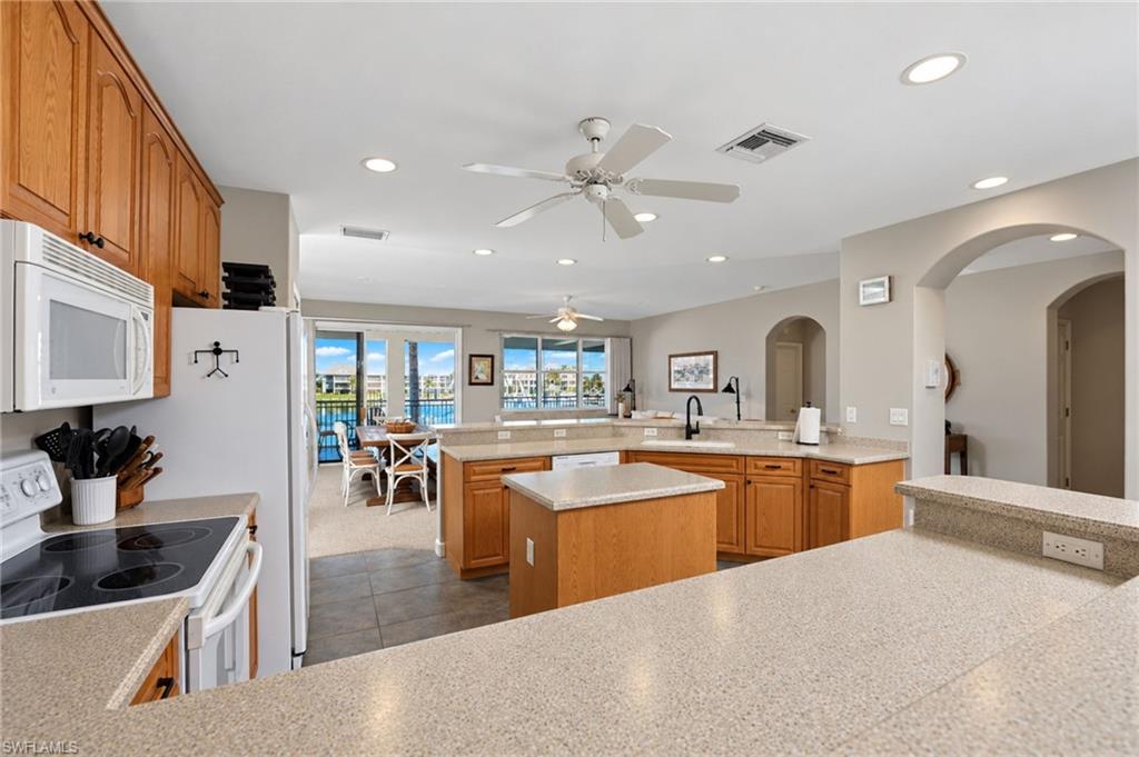 EMERALD ISLE - Residential