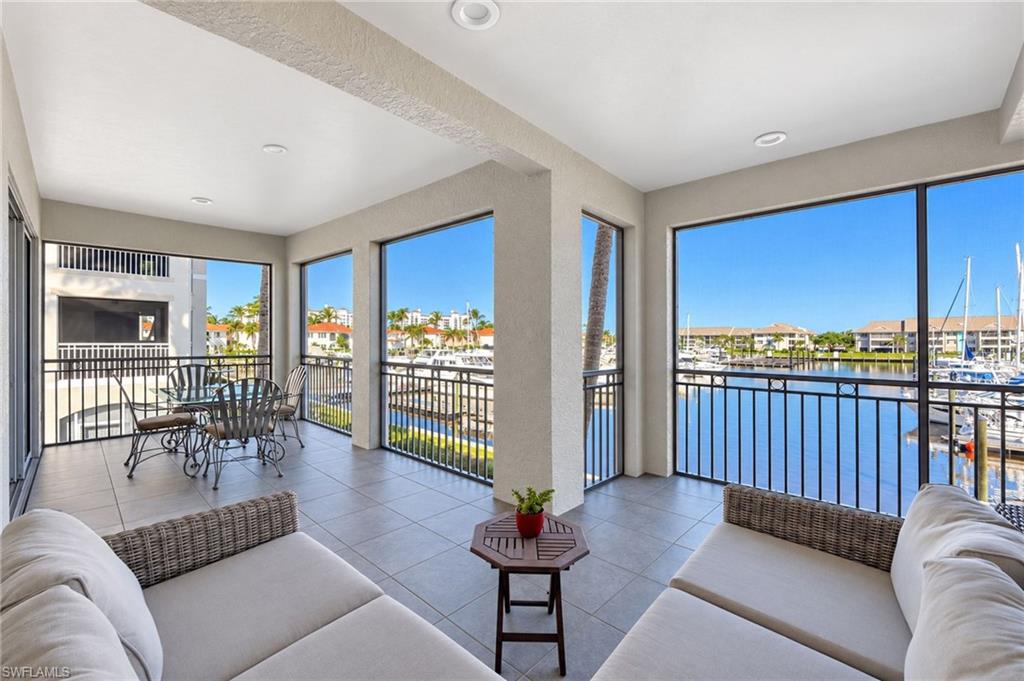 EMERALD ISLE - Residential
