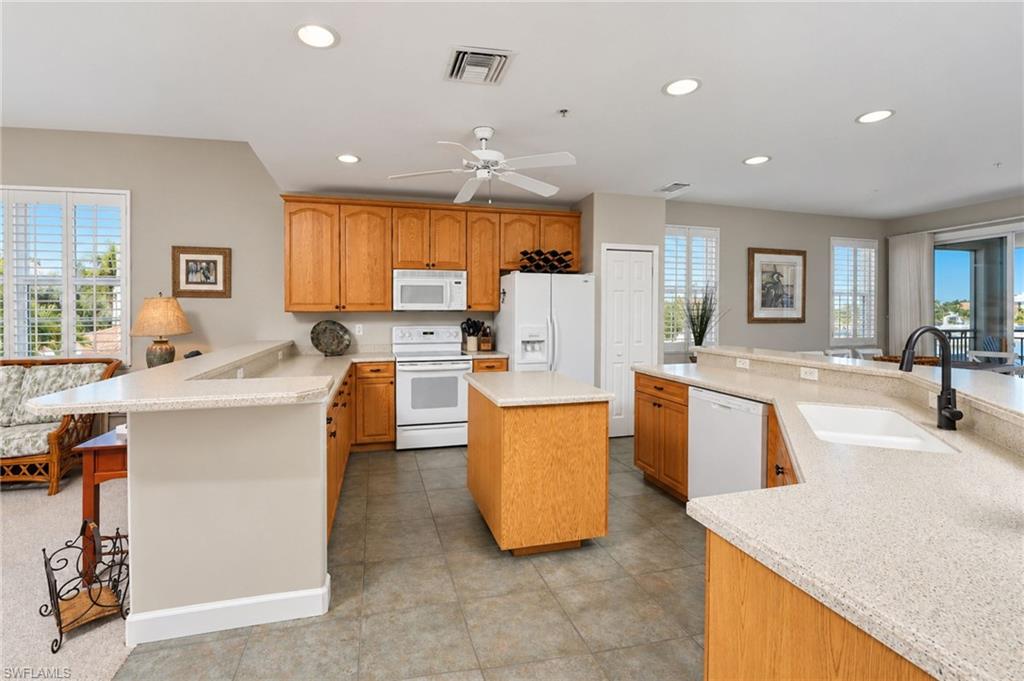 EMERALD ISLE - Residential