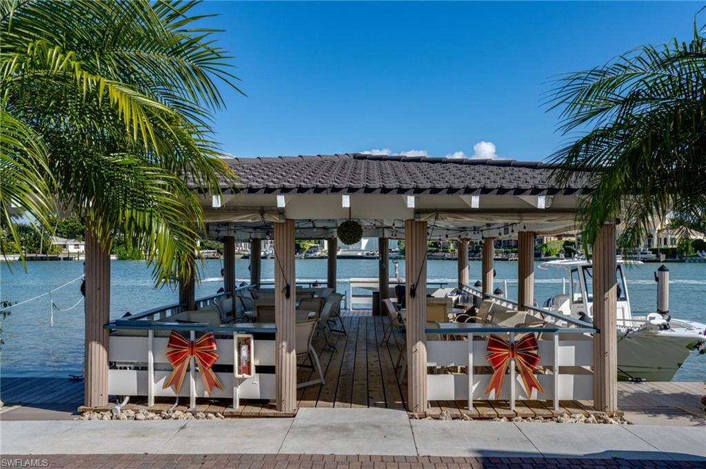 HARBORSIDE GARDENS - Residential