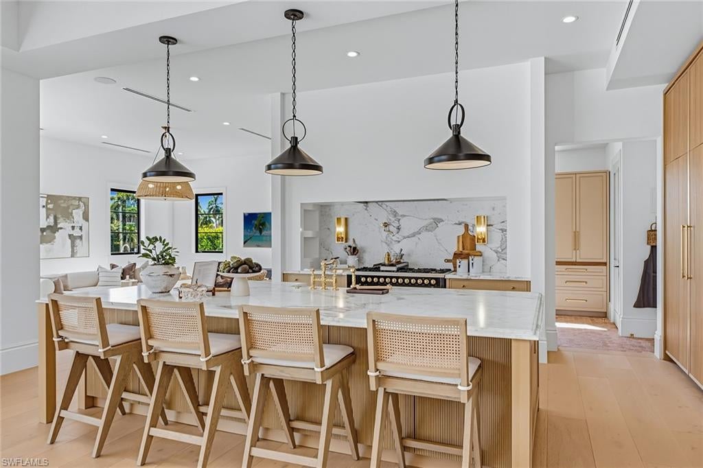 MARCO ISLAND - Residential