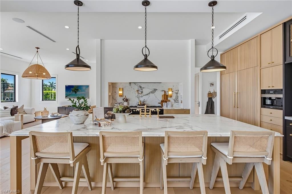 MARCO ISLAND - Residential