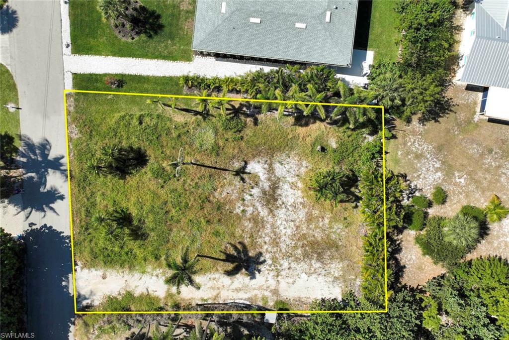 SANIBEL ESTATES - Land