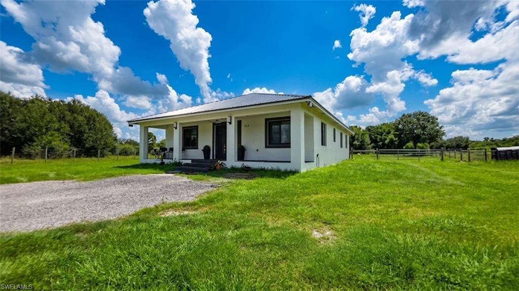 MONTURA RANCH ESTATES - Residential