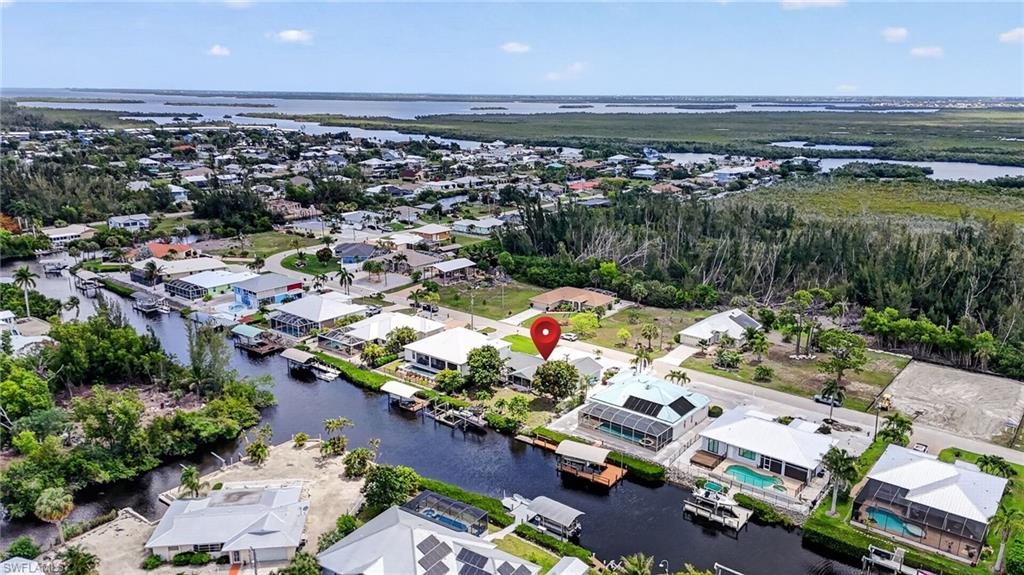 CHARLOTTE SHORES - Residential
