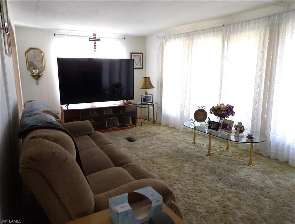 FOREST PARK MOBILE HOME - Residential