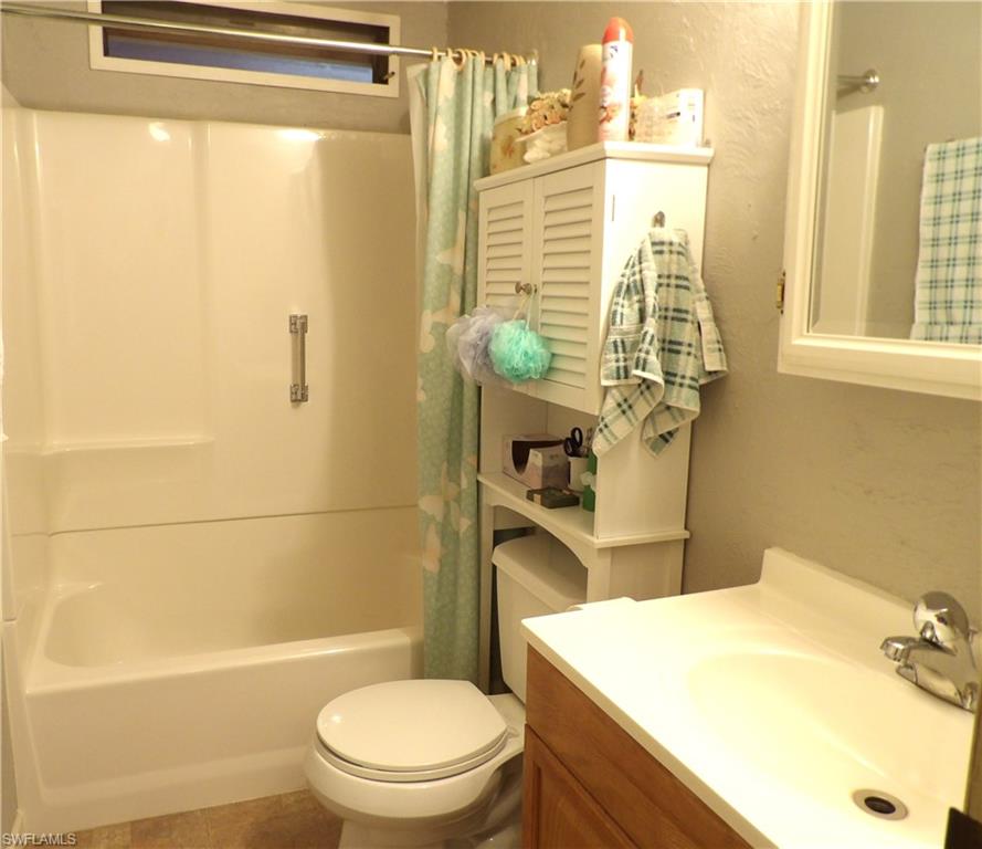 FOREST PARK MOBILE HOME - Residential