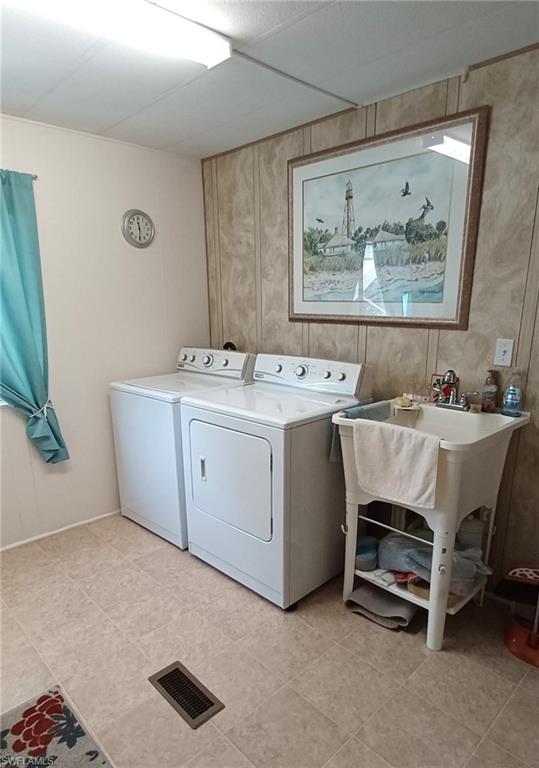 FOREST PARK MOBILE HOME - Residential