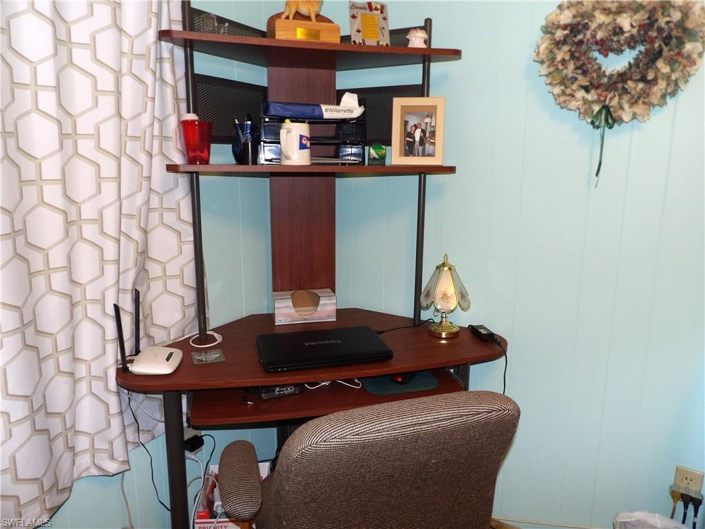 FOREST PARK MOBILE HOME - Residential