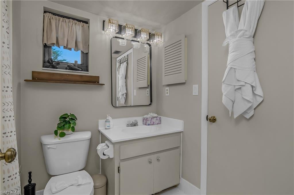 ANGLERS COVE - Residential